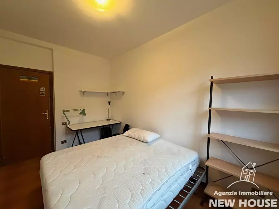 Immagine 18 di Appartamento in vendita  a Pisa