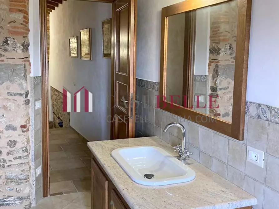 Immagine 20 di Terratetto in vendita  a Camaiore