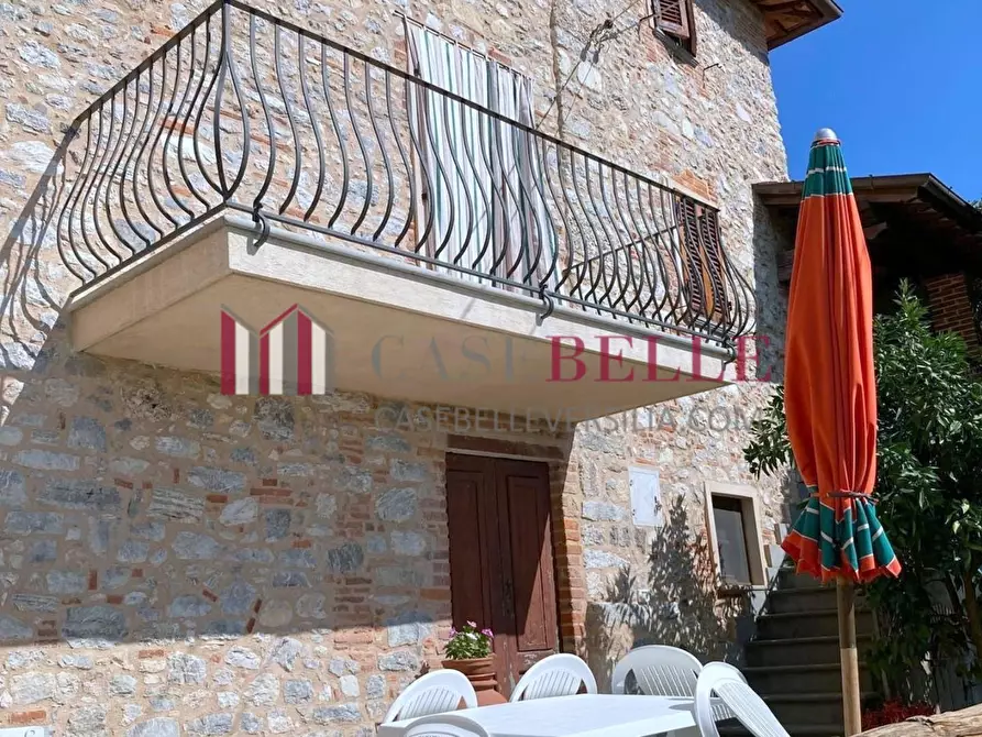 Immagine 27 di Terratetto in vendita  a Camaiore