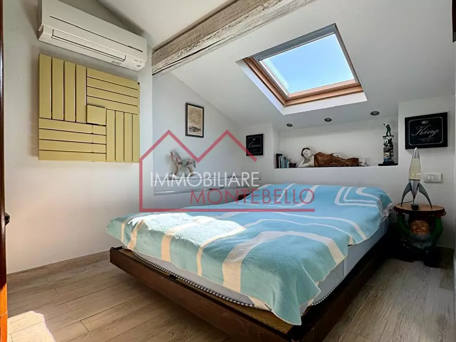 Immagine 12 di Terratetto in vendita  a Camaiore