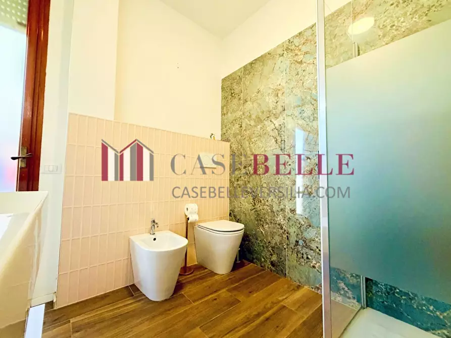 Immagine 25 di Appartamento in vendita  a Camaiore