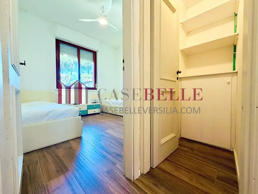 Immagine 34 di Appartamento in vendita  a Camaiore