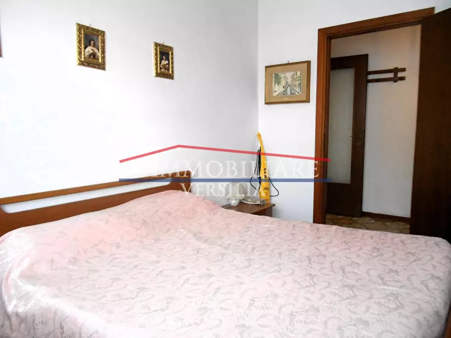 Immagine 18 di Appartamento in vendita  a Carrara