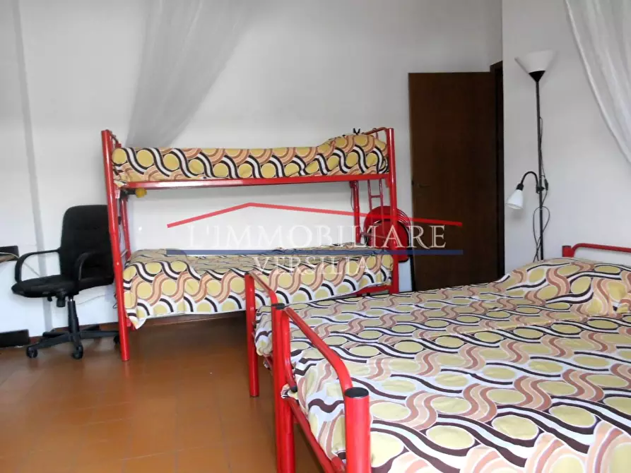 Immagine 21 di Appartamento in vendita  a Carrara