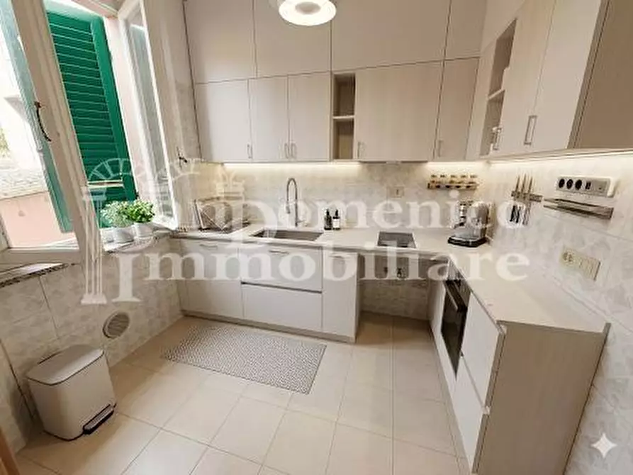 Immagine 5 di Villa in vendita  a Vecchiano