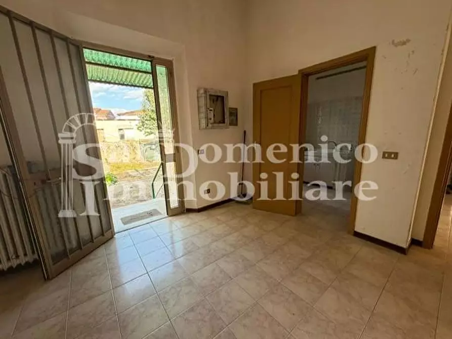 Immagine 2 di Villa in vendita  a Vecchiano