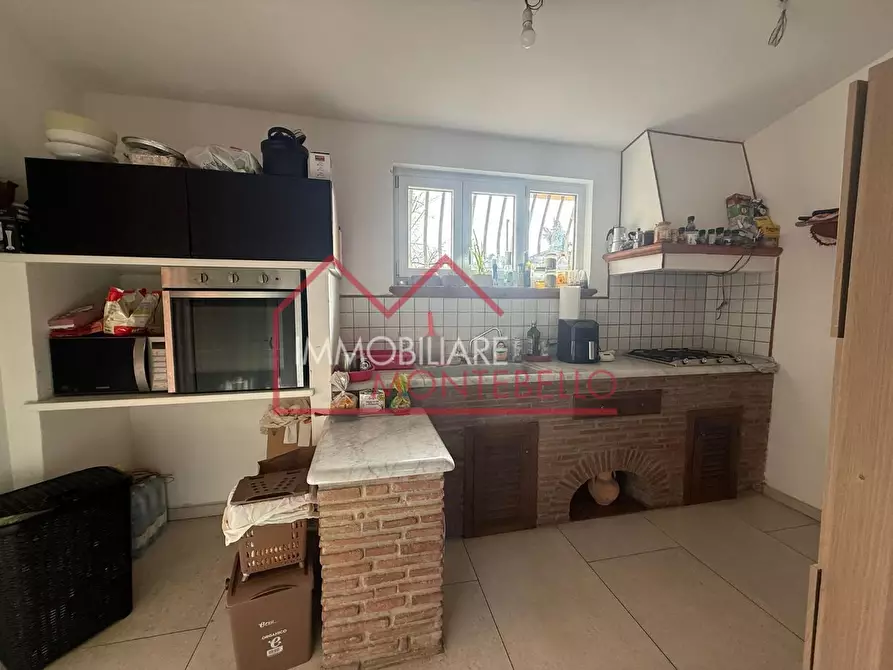 Immagine 6 di Casa indipendente in vendita  a Camaiore