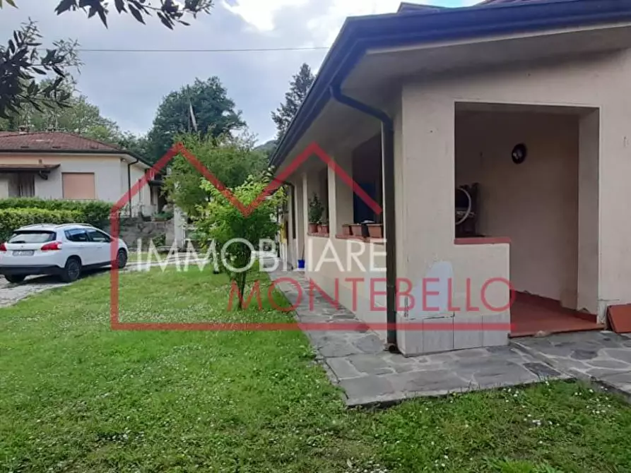 Immagine 3 di Casa indipendente in vendita  a Camaiore