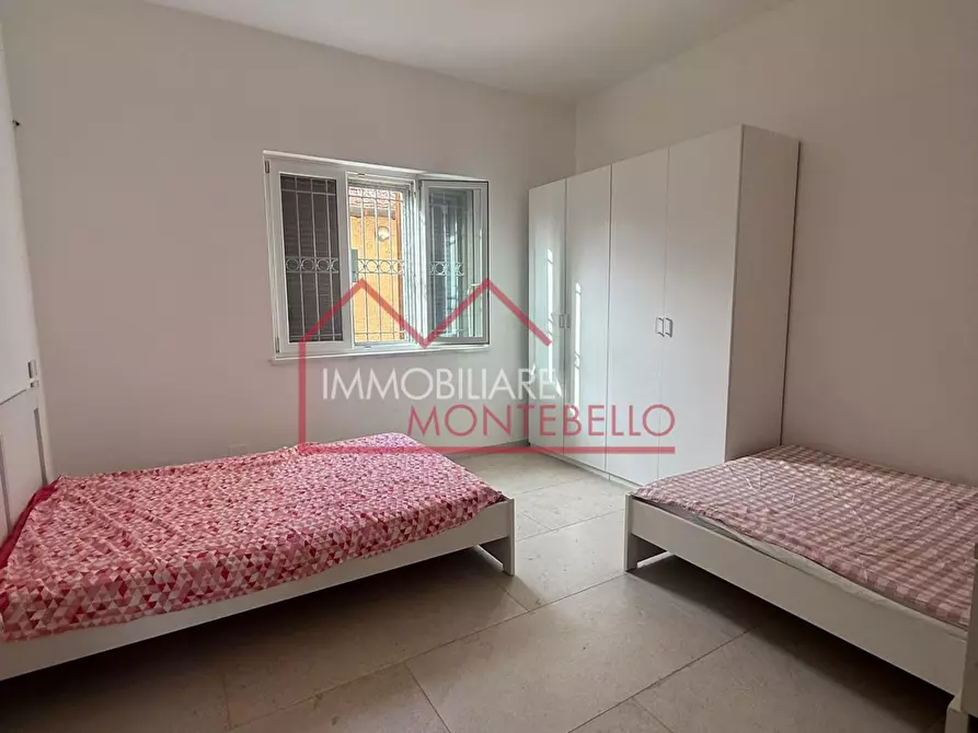 Immagine 9 di Casa indipendente in vendita  a Camaiore