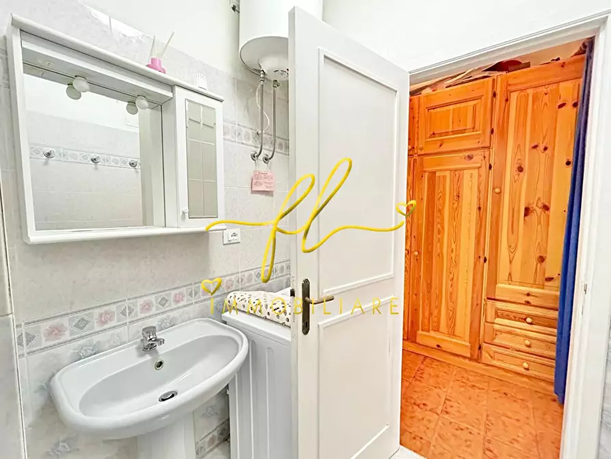 Immagine 24 di Appartamento in vendita  a Capoliveri