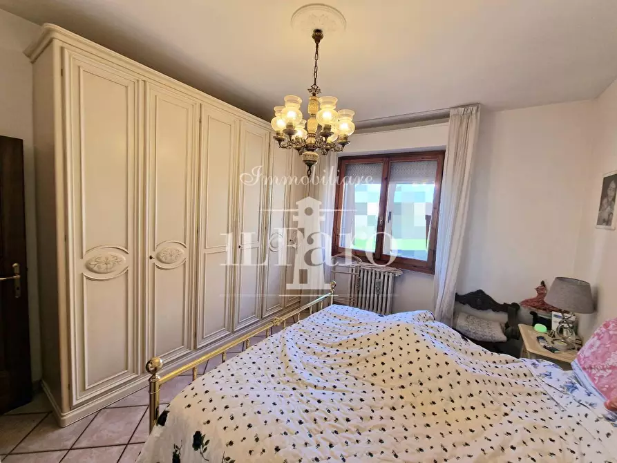 Immagine 23 di Appartamento in vendita  a Campi Bisenzio