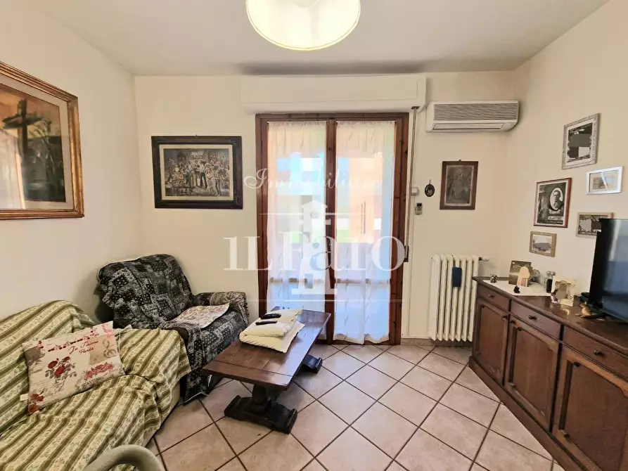 Immagine 15 di Appartamento in vendita  a Campi Bisenzio