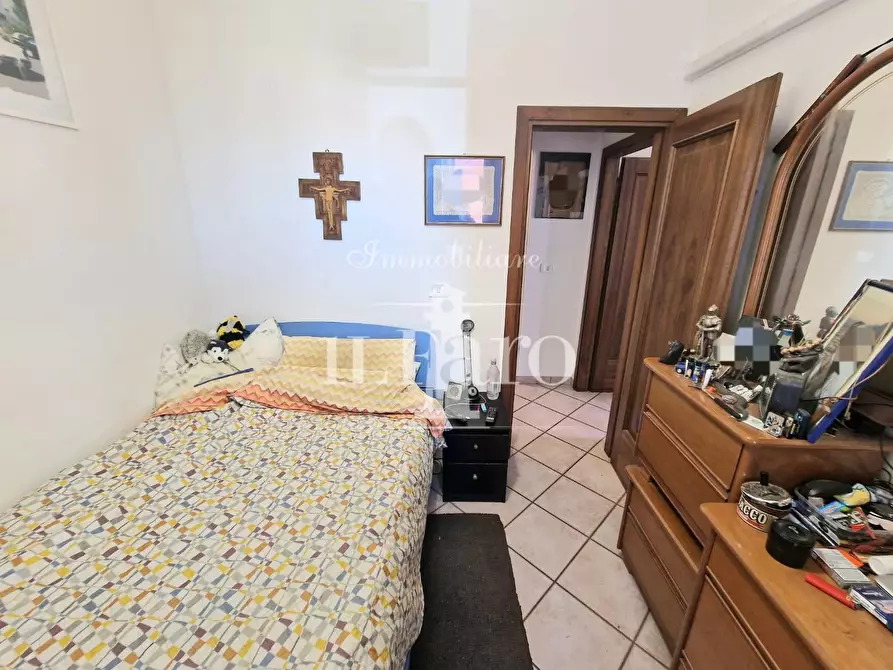 Immagine 25 di Appartamento in vendita  a Campi Bisenzio