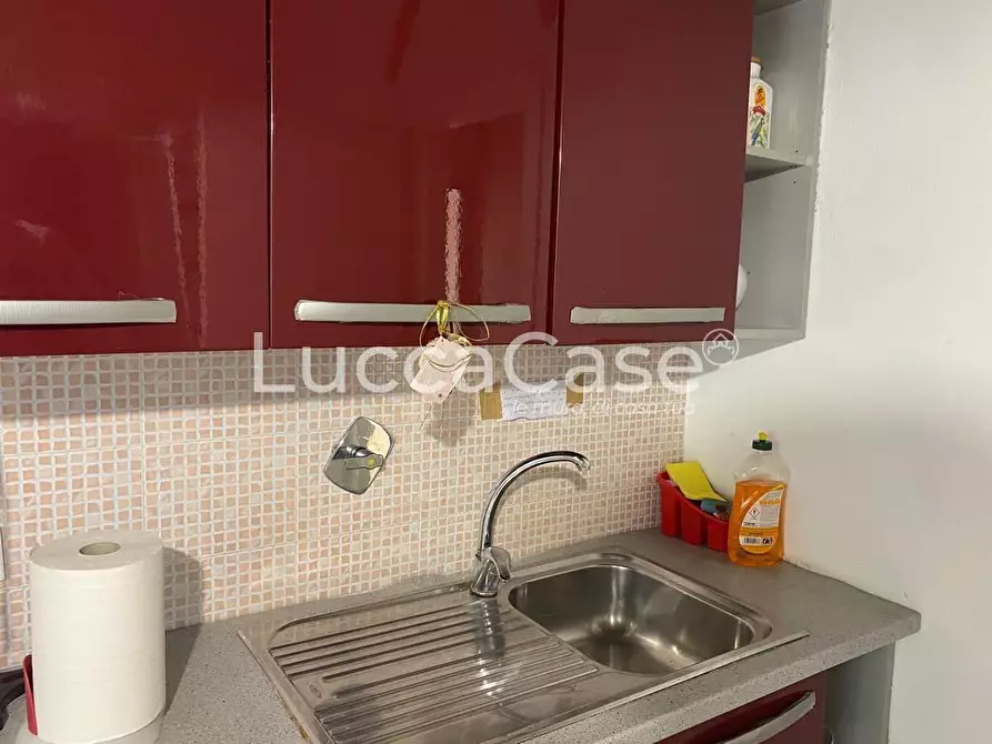 Immagine 17 di Appartamento in vendita  a Livorno