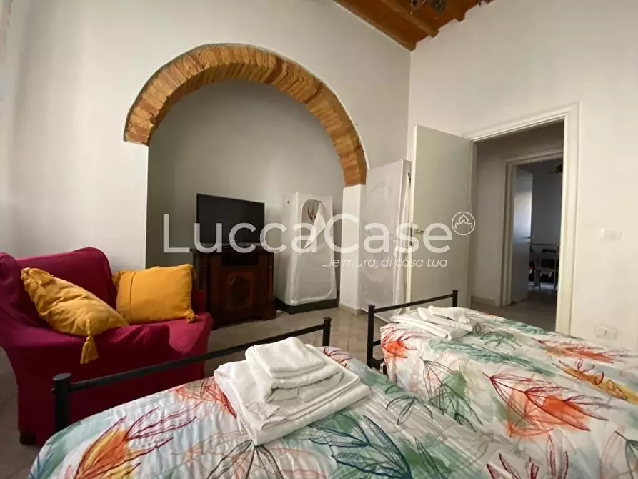 Immagine 4 di Appartamento in vendita  a Livorno