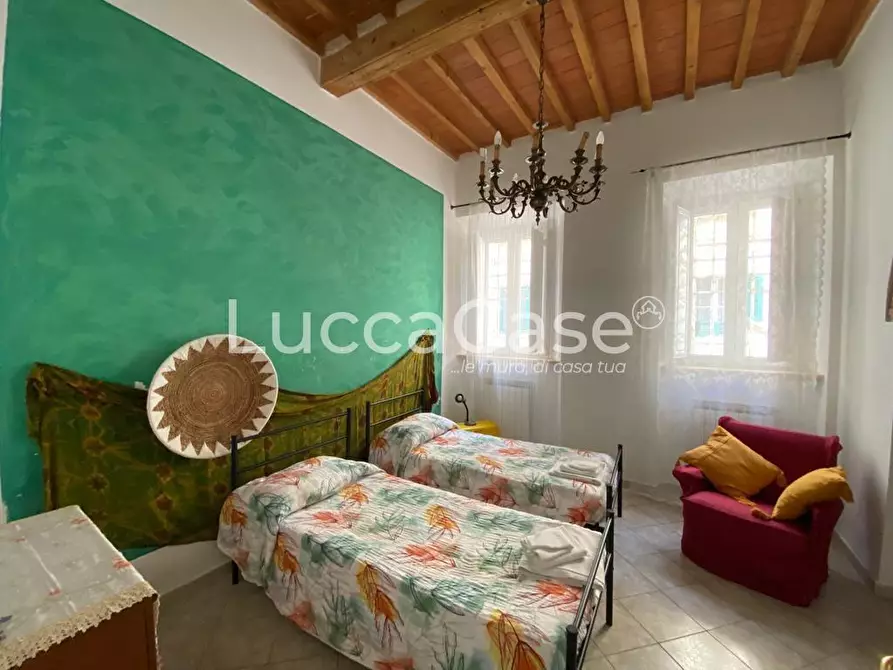 Immagine 1 di Appartamento in vendita  a Livorno