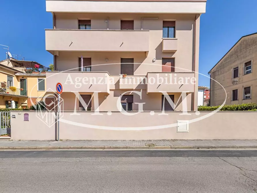 Immagine 28 di Appartamento in vendita  a Pontedera