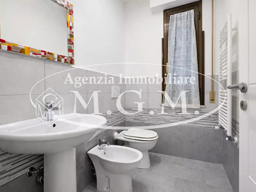 Immagine 9 di Appartamento in vendita  a Pontedera