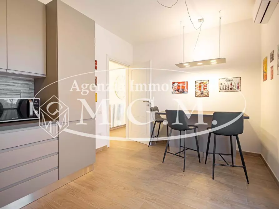 Immagine 13 di Appartamento in vendita  a Pontedera