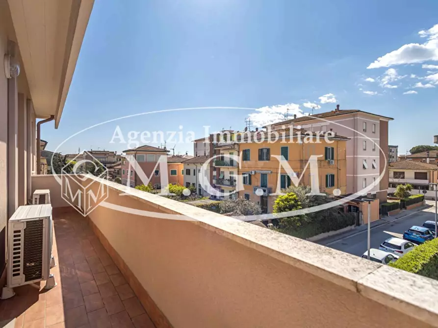 Immagine 7 di Appartamento in vendita  a Pontedera