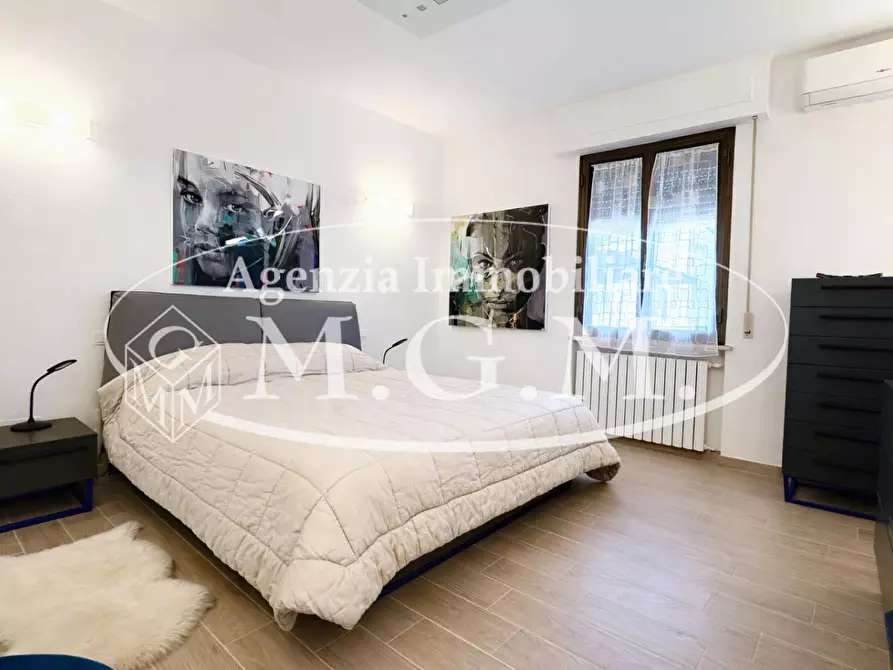 Immagine 11 di Appartamento in vendita  a Pontedera