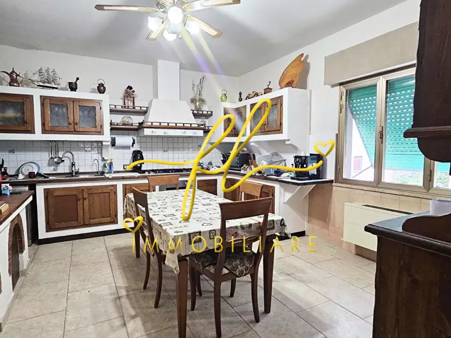 Immagine 7 di Appartamento in vendita  a Castagneto Carducci