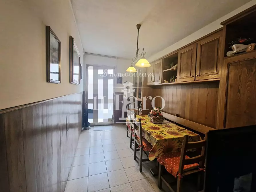 Immagine 9 di Terratetto in vendita  a Campi Bisenzio