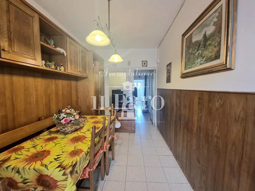 Immagine 8 di Terratetto in vendita  a Campi Bisenzio