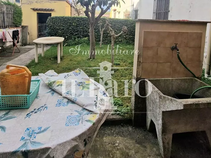 Immagine 5 di Terratetto in vendita  a Campi Bisenzio