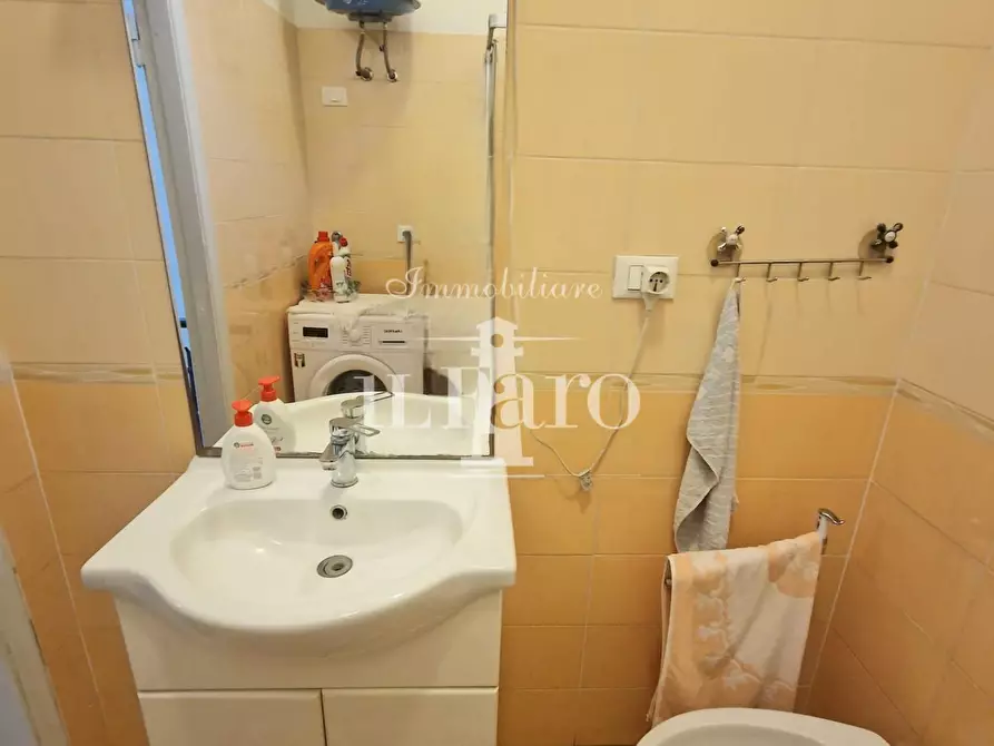 Immagine 34 di Terratetto in vendita  a Campi Bisenzio