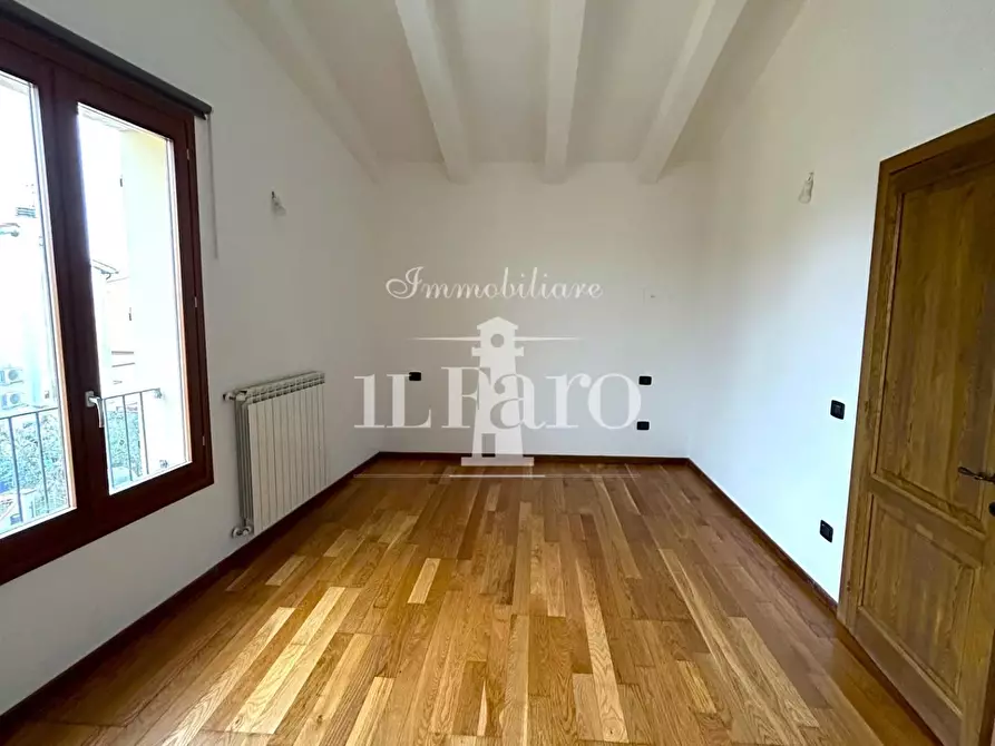 Immagine 4 di Appartamento in vendita  a Signa