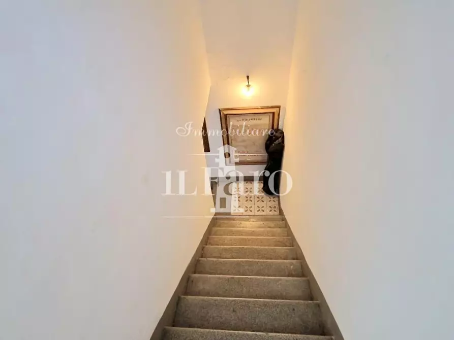 Immagine 11 di Terratetto in vendita  a Campi Bisenzio