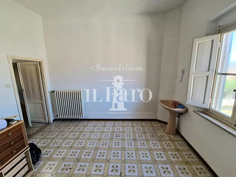 Immagine 25 di Terratetto in vendita  a Campi Bisenzio