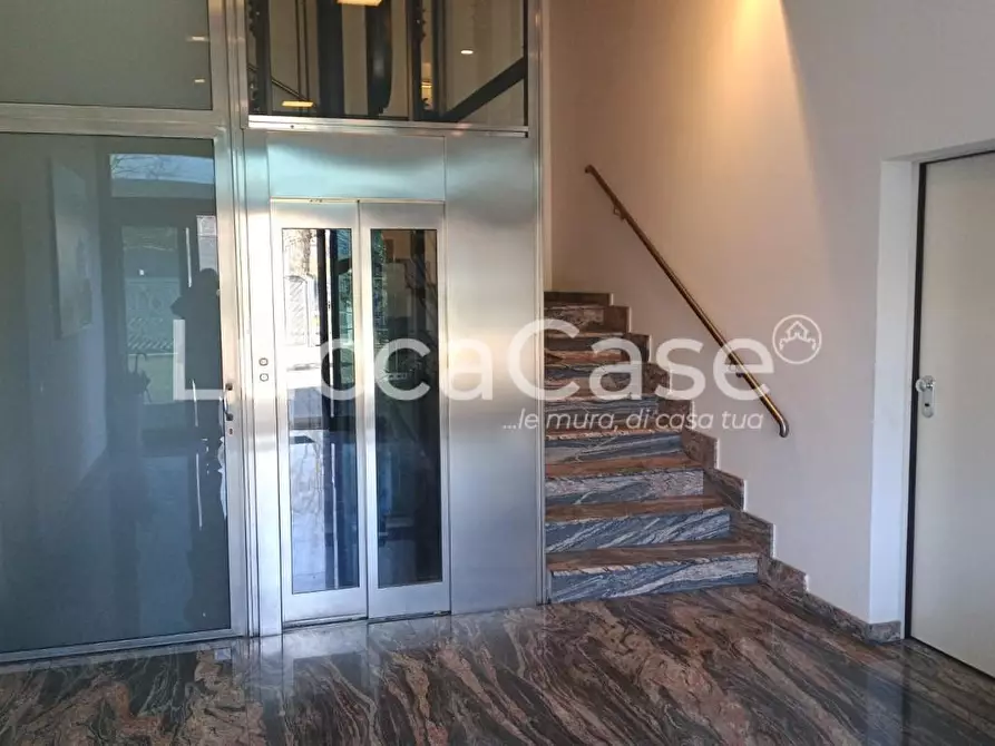 Immagine 5 di Ufficio in affitto  a Pisa