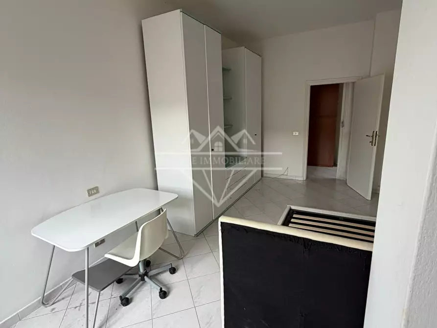 Immagine 12 di Appartamento in affitto  a Carrara