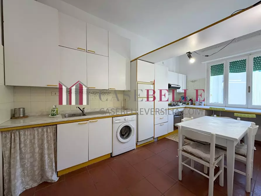 Immagine 9 di Appartamento in vendita  a Massa