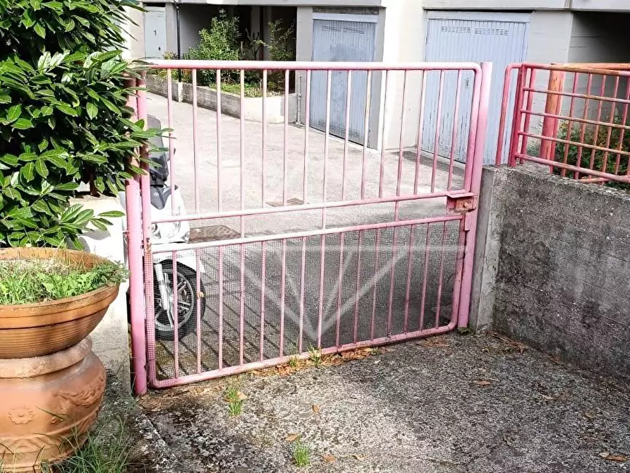 Immagine 45 di Casa semindipendente in vendita  a Carrara