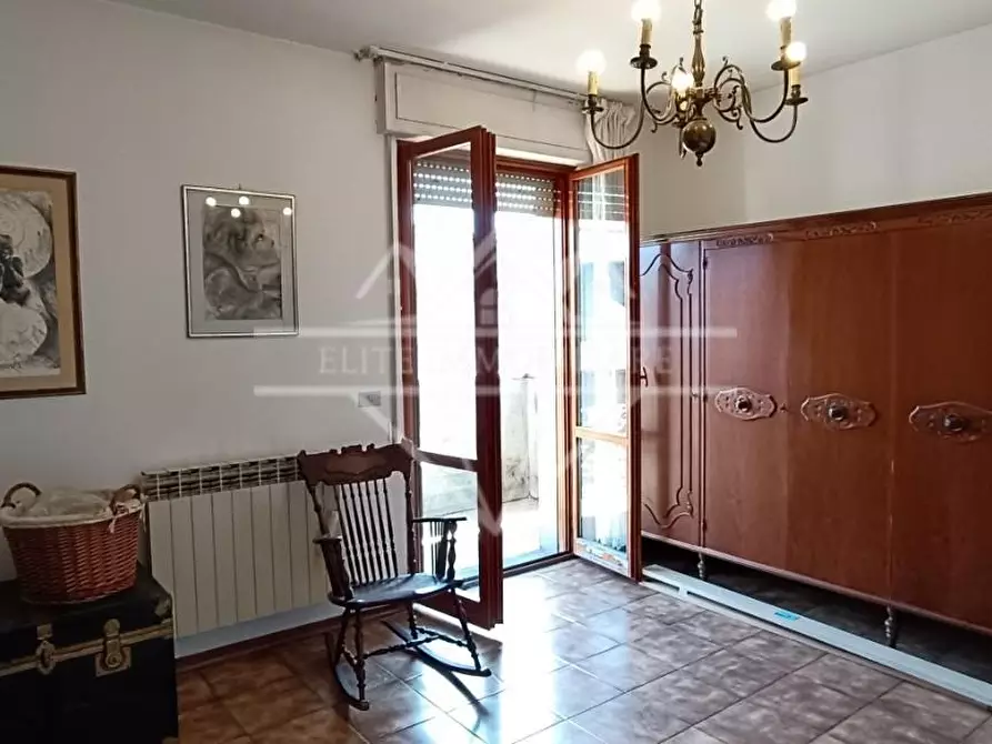 Immagine 25 di Casa semindipendente in vendita  a Carrara