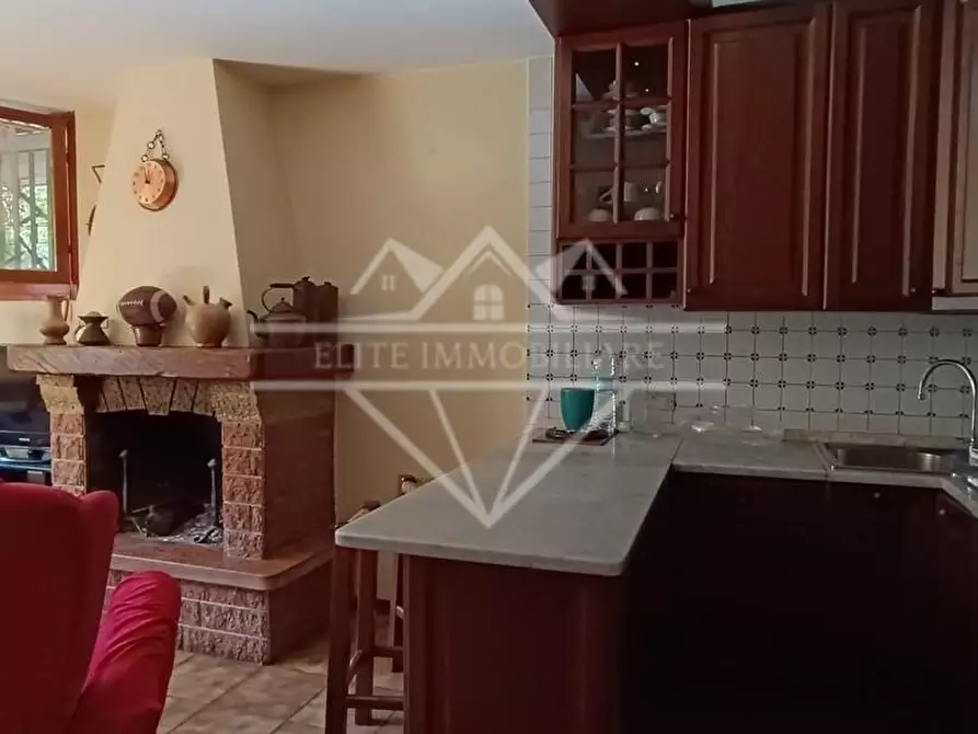 Immagine 37 di Casa semindipendente in vendita  a Carrara