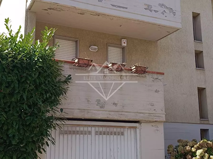 Immagine 33 di Casa semindipendente in vendita  a Carrara