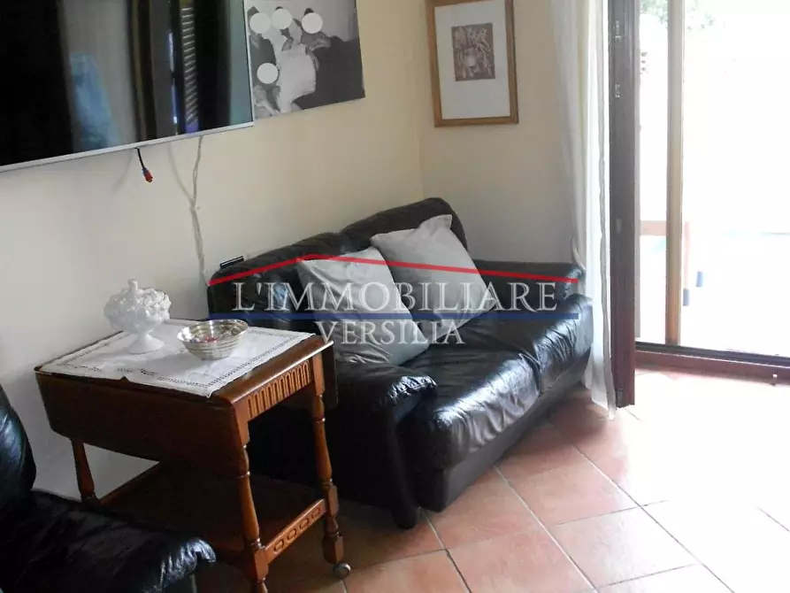 Immagine 23 di Villetta a schiera in vendita  a Pietrasanta