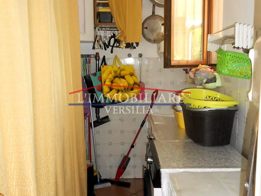 Immagine 60 di Villetta a schiera in vendita  a Pietrasanta