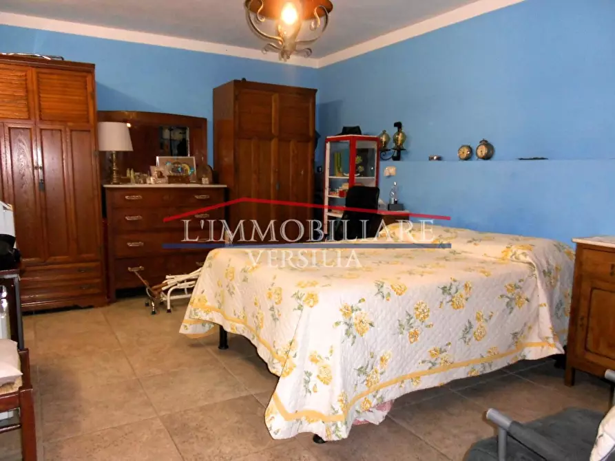 Immagine 83 di Villetta a schiera in vendita  a Pietrasanta