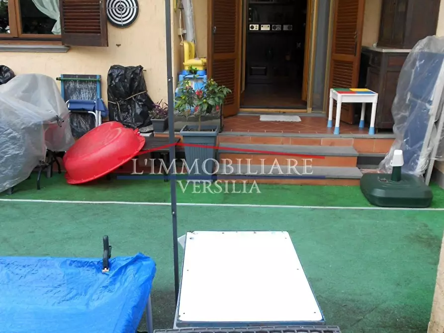 Immagine 63 di Villetta a schiera in vendita  a Pietrasanta