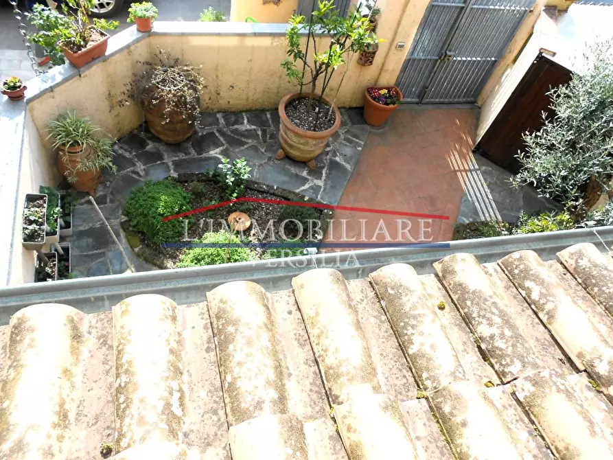 Immagine 50 di Villetta a schiera in vendita  a Pietrasanta