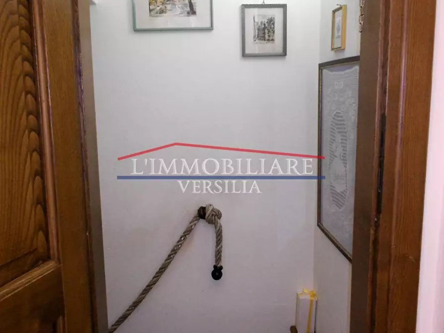 Immagine 74 di Villetta a schiera in vendita  a Pietrasanta