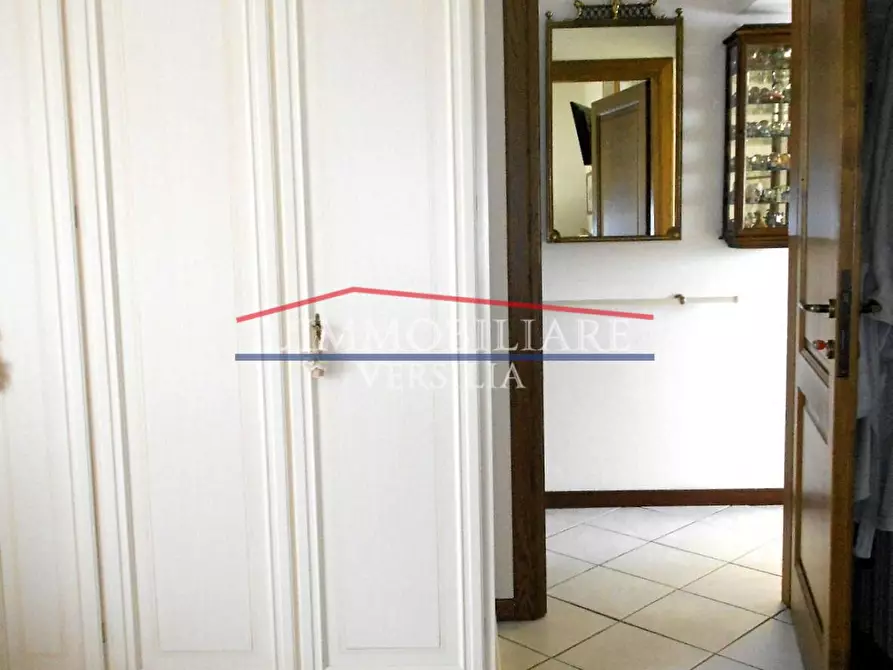 Immagine 41 di Villetta a schiera in vendita  a Pietrasanta