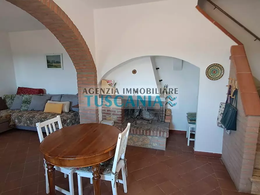 Immagine 14 di Appartamento in vendita  a Casale Marittimo
