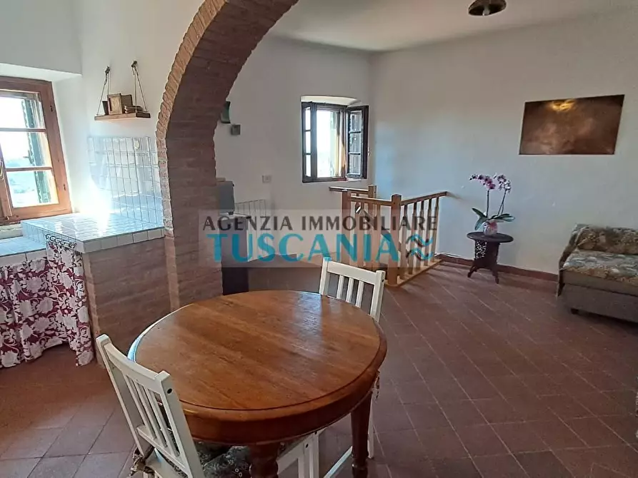 Immagine 16 di Appartamento in vendita  a Casale Marittimo