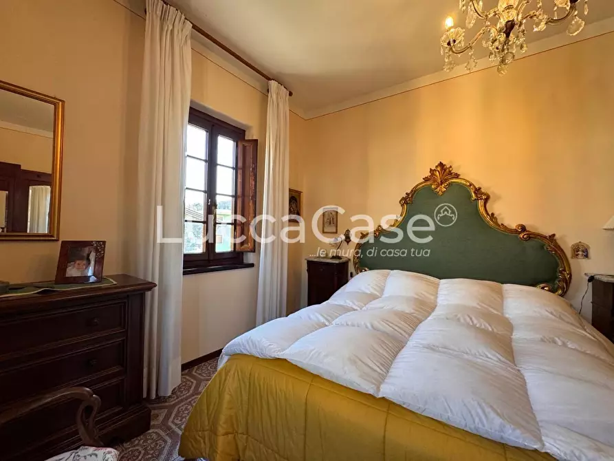 Immagine 22 di Casa semindipendente in vendita  a Borgo A Mozzano